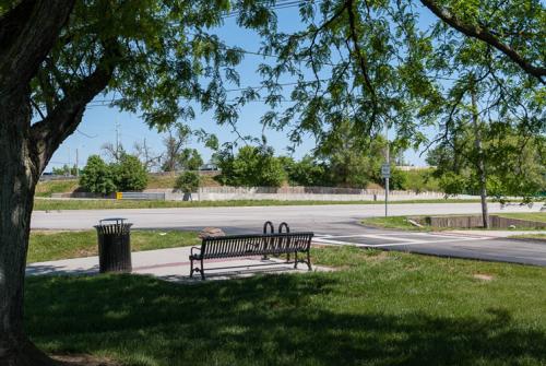 Bluegrass Parkway Bicycle and Pedestrian Trail, Phases I & II, Jeffersontown, KY